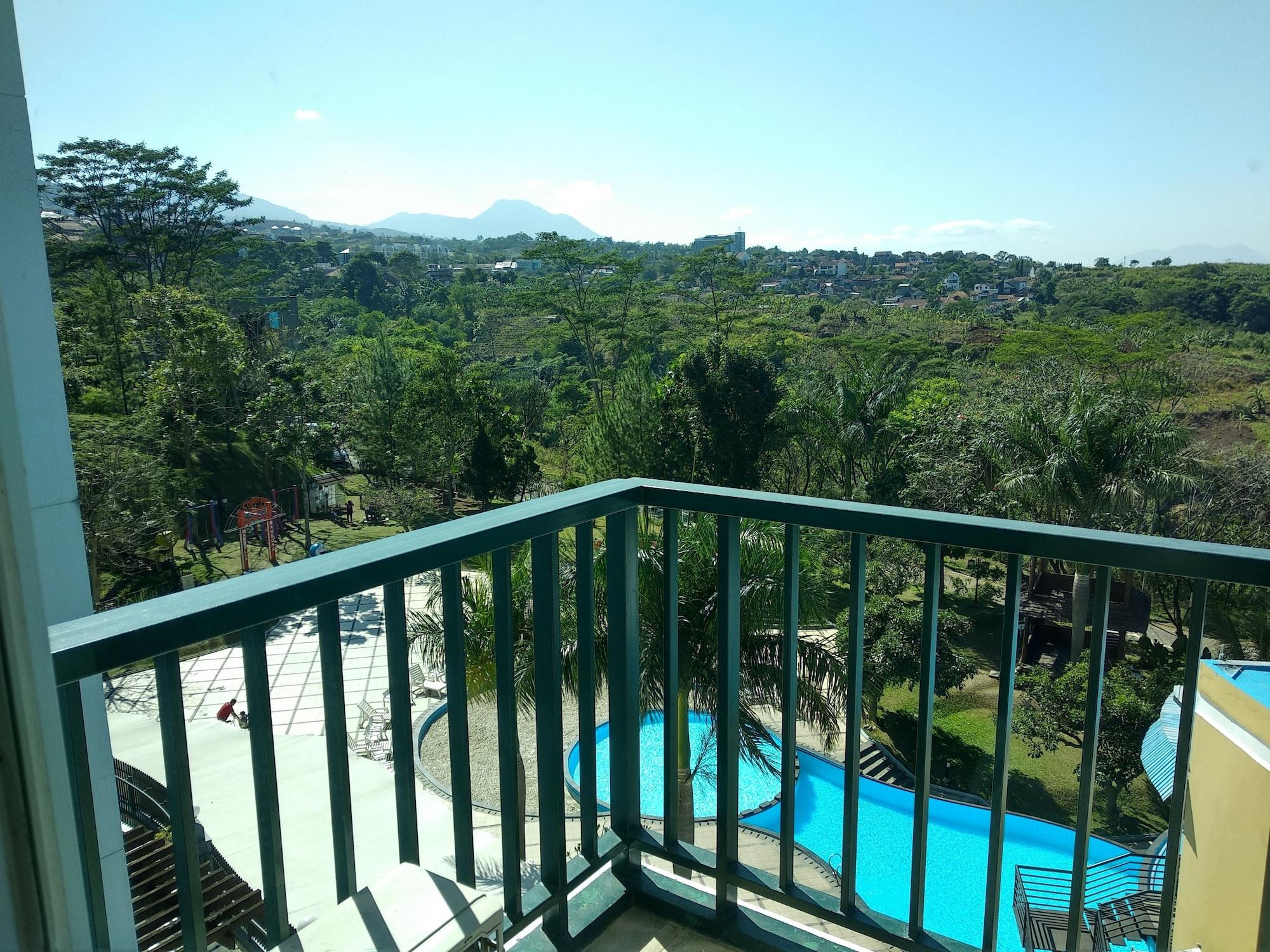 Marbella Suites Bandung Cimenyan Exterior foto