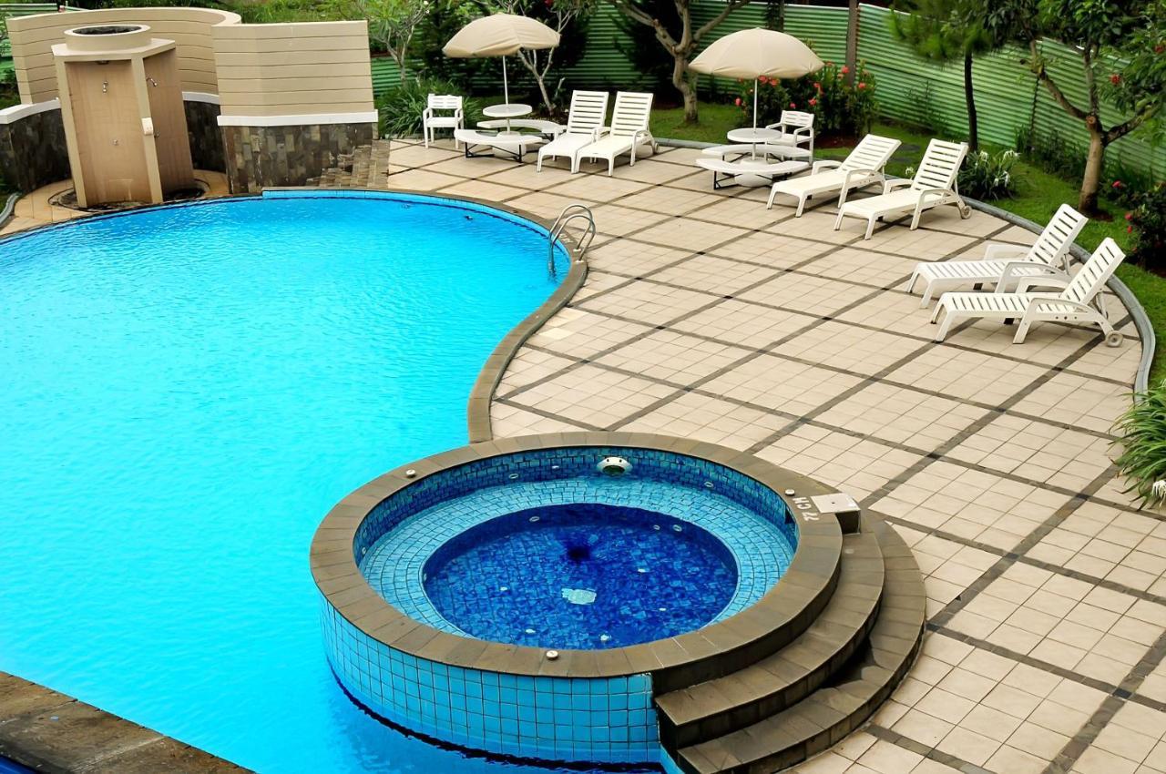 Marbella Suites Bandung Cimenyan Exterior foto